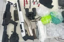 Imagem ilustrativa da imagem Armas e drogas são encontradas em imóvel em Vera Cruz