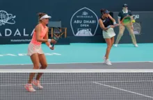 Imagem ilustrativa da imagem Bia Haddad e Luisa Stefani vencem de virada no WTA 500 de Abu Dhabi