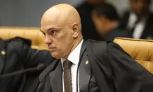 Imagem ilustrativa da imagem Bolsonaro pede afastamento de Moraes de inquérito sobre suposto golpe