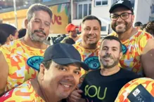 Imagem ilustrativa da imagem Deputado tem celular roubado ao sair de trio no Carnaval de Salvador