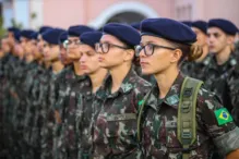 Imagem ilustrativa da imagem Exército defende veto a mulheres e alega "fisiologia feminina"