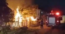 Imagem ilustrativa da imagem Homem alcoolizado incendeia casa com companheira dentro; veja vídeo