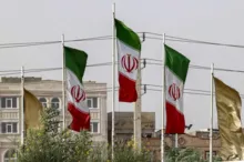 Imagem ilustrativa da imagem Homem mata 12 familiares a tiros no Irã, diz imprensa estatal