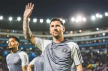 Imagem ilustrativa da imagem Inter Miami de Messi e companhia empata com El Salvador em amistoso