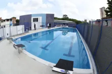 Imagem ilustrativa da imagem Prefeitura entrega 1ª escola municipal com piscina semiolímpica