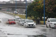 Imagem ilustrativa da imagem Primeiros dias do ano novo serão de chuva em Salvador