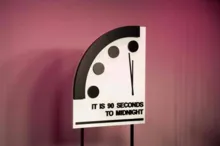 Imagem ilustrativa da imagem Relógio do Juízo Final mantém o mundo a 90 segundos do apocalipse