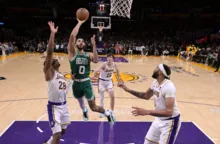 Imagem ilustrativa da imagem Rodada de Natal: Em clássico eletrizante, Celtics vence Lakers
