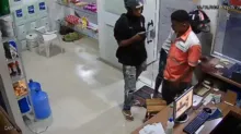 Imagem ilustrativa da imagem Vídeo: bandidos armados assaltam posto de gasolina na Bahia