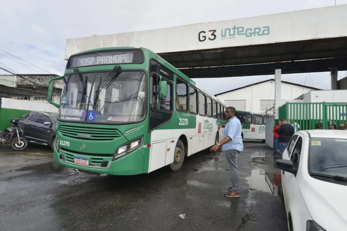 Imagem ilustrativa da imagem Após assembleia, ônibus voltam a circular normalmente em Salvador