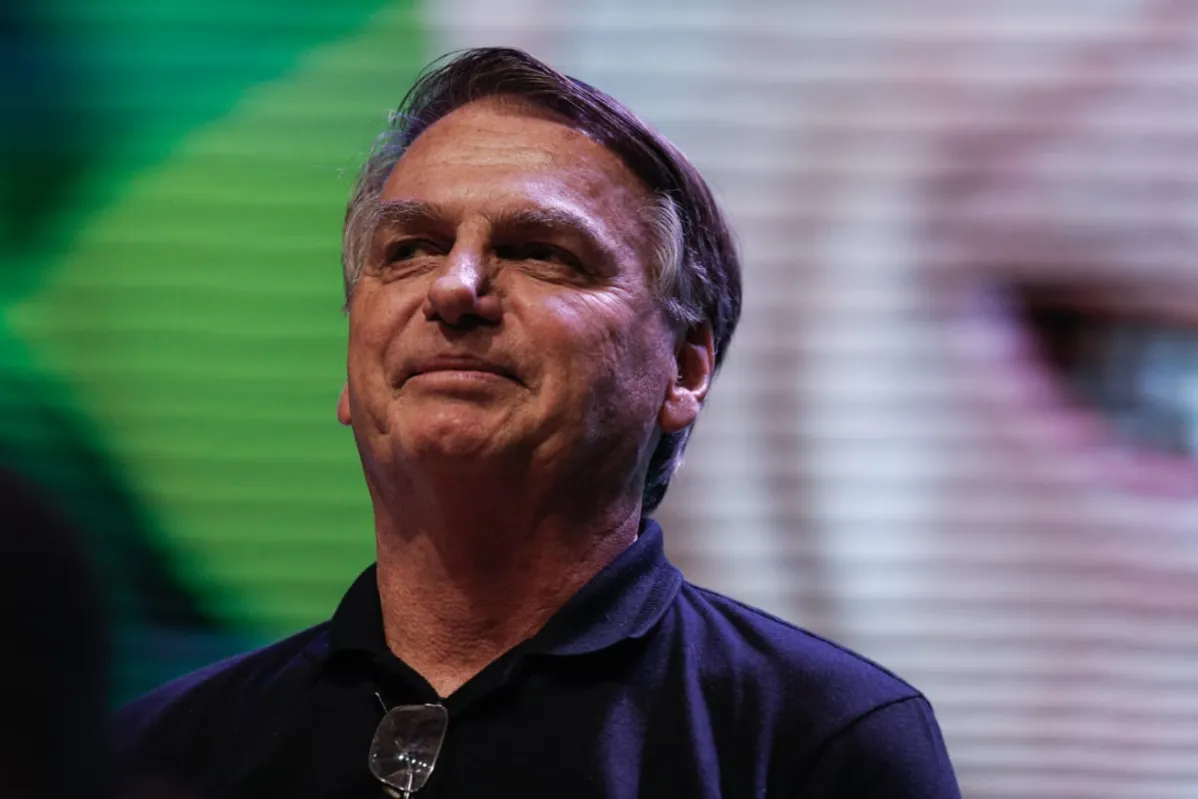 Ex-presidente Bolsonaro encontra pré-candidatos do PL e apoiadores em Salvador, na Igreja Batista Caminho das Árvores.