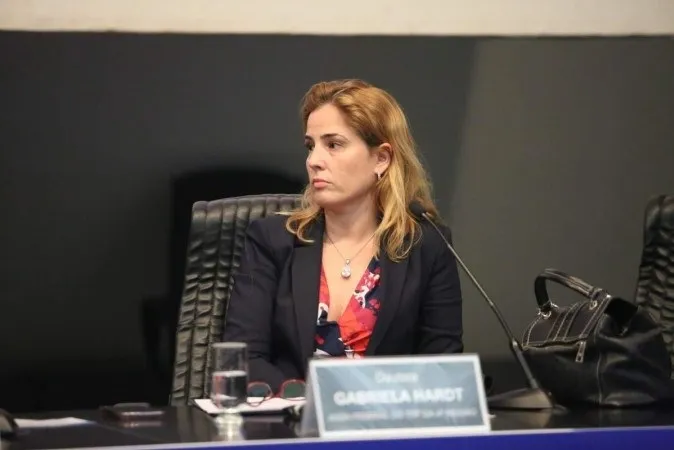 Segundo corregedoria do CNJ, Gabriela Hardt cometeu irregularidades ao homologar um contrato