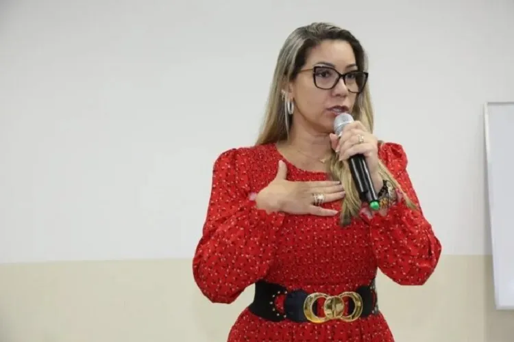 Prefeita de Santo Amaro, Alessandra Gomes (PSD) é acusada pelos parlamentares de facilitar comercialização de bem público por parte de empresário