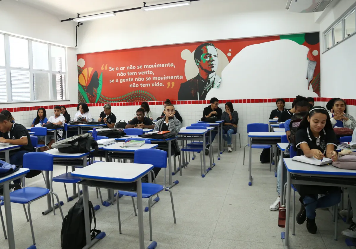 Sala de aula inclusiva no Colégio Estadual Vila Canária