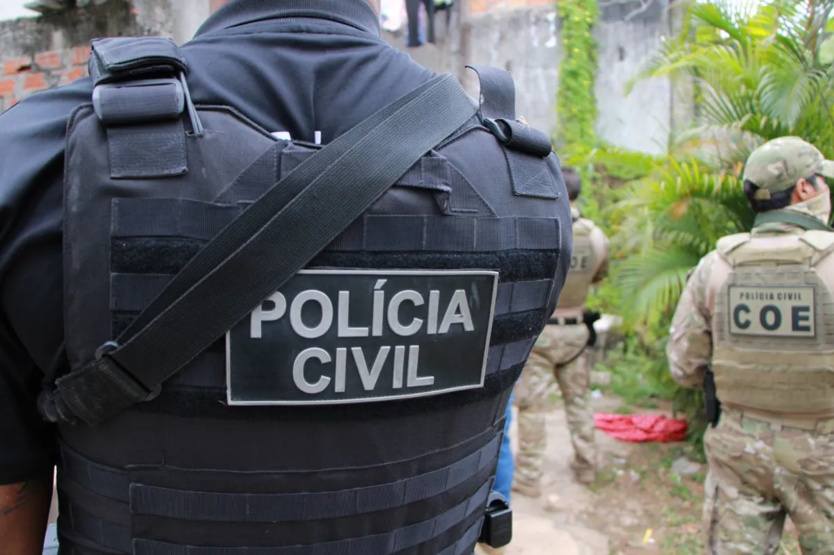 Levantamento aponta que faltam 180 mil PMs e 55 mil policiais civis no Brasil