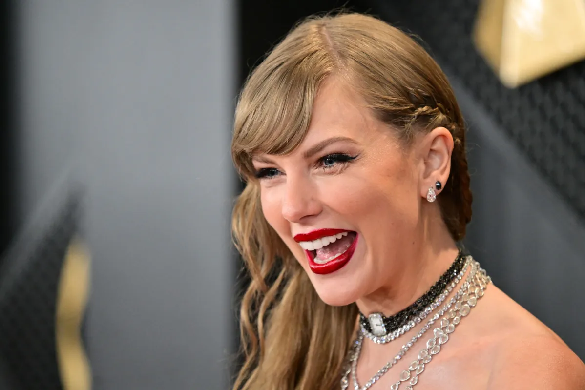 A Forbes calcula que Taylor já faturou mais de US$ 500 milhões (R$ 2,5 bilhões) em direitos autorais e shows
