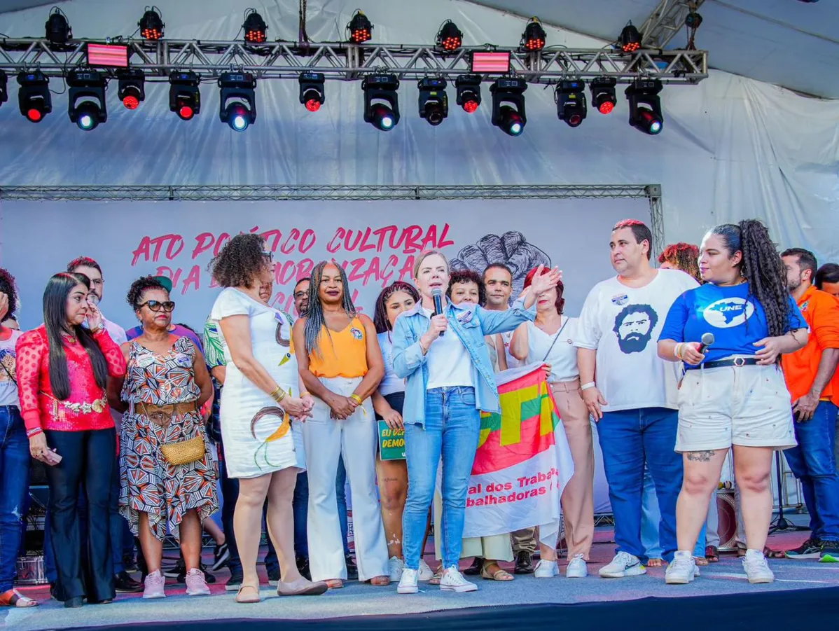 Ato político e cultural mobilizou políticos de esquerda de todo o Brasil