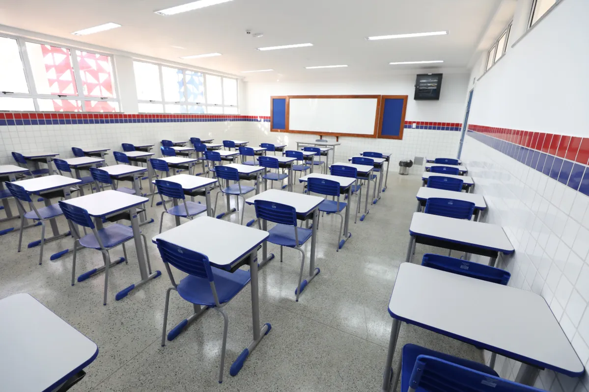 Governo destinou um orçamento de R$ 300 milhões para a aquisição de equipamentos para escolas