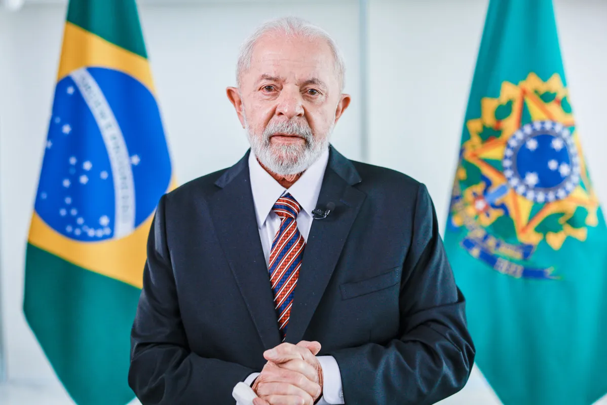 Aliados de Lula temem que Lira paute pedido de impeachment contra o presidente