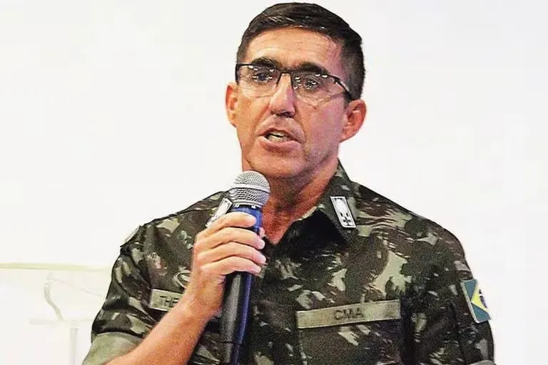 General da reserva do Exército confirmou que se reuniu três vezes com ex-presidente