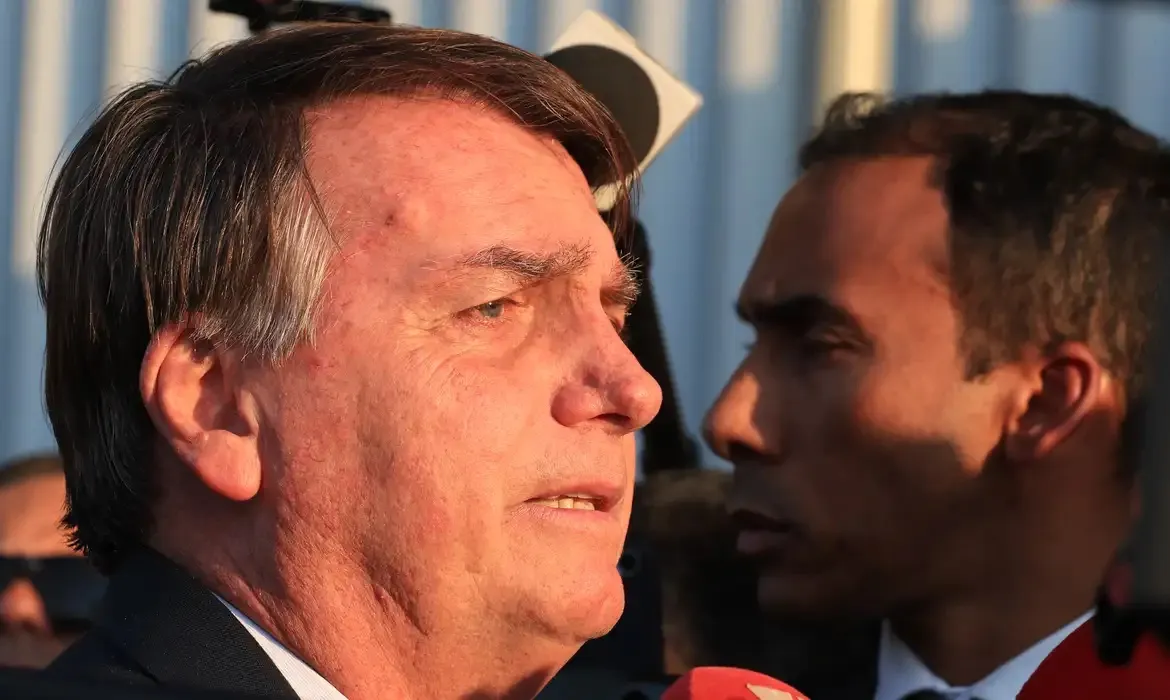 Bolsonaro prestou depoimento nesta quinta