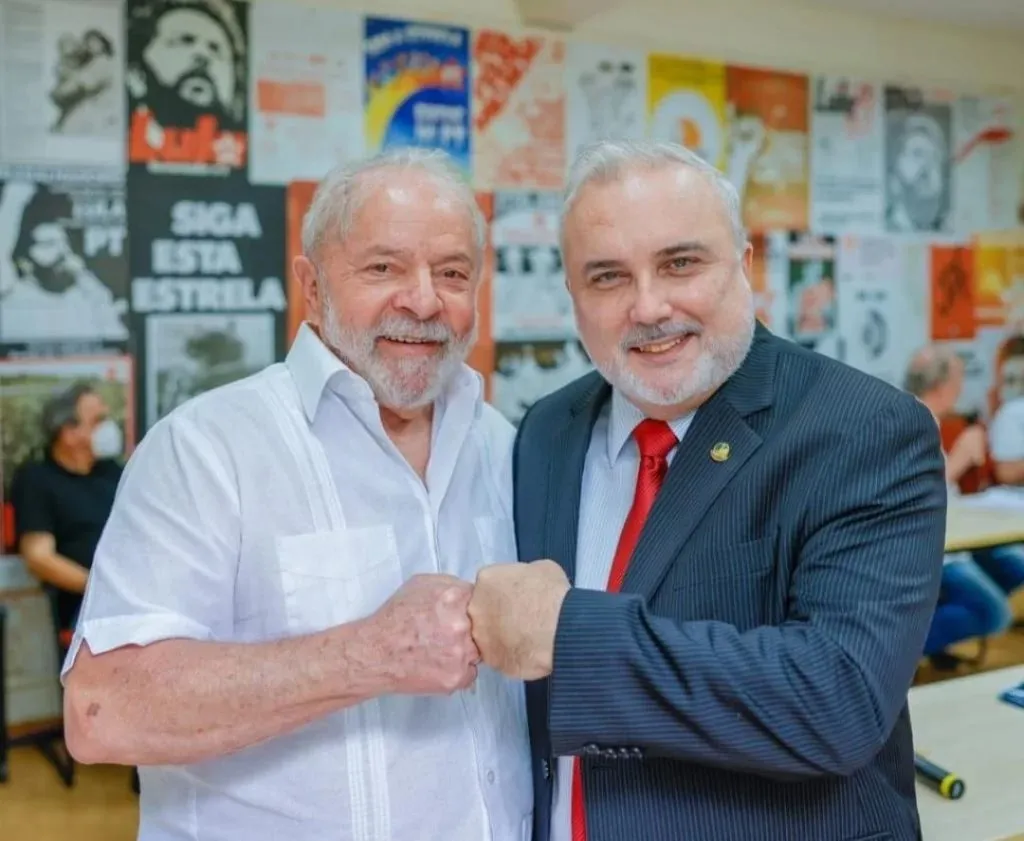 Lula escolheu o economista Jean Paul Prates, então senador, para comandar a Petrobras no seu primeiro ano do atual mandato