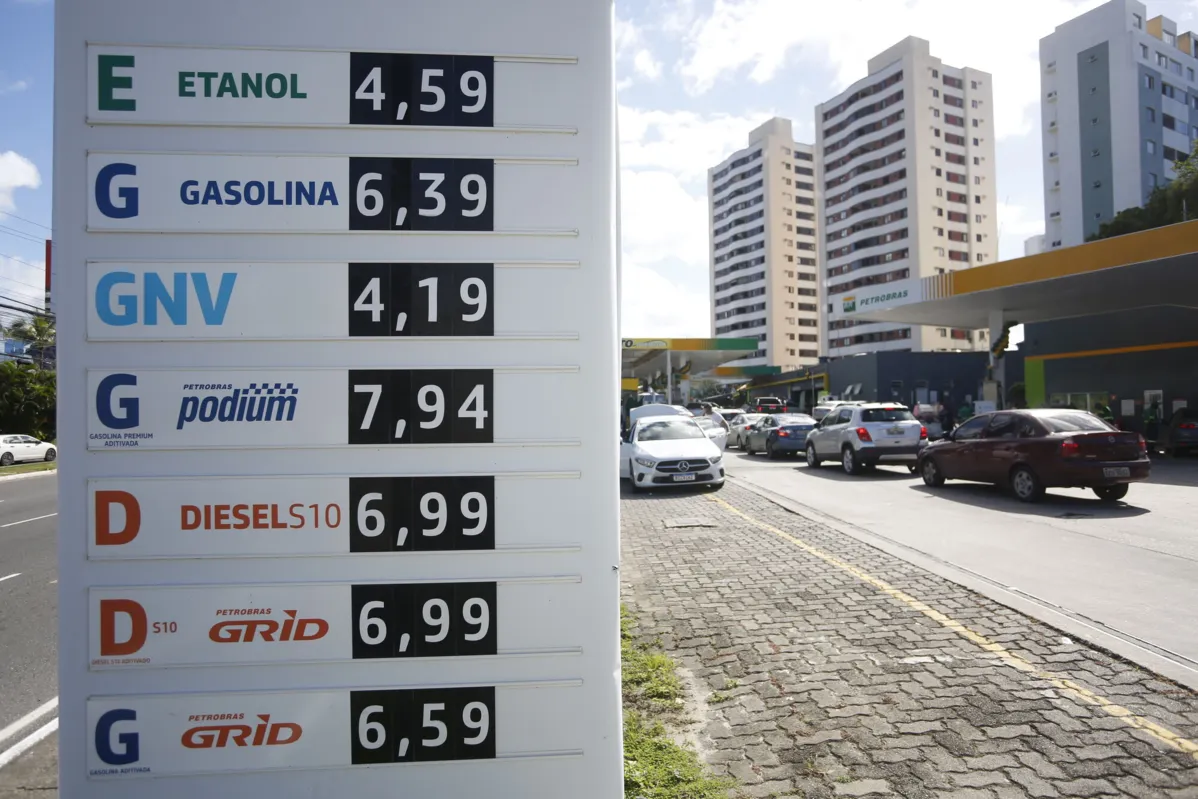 Gasolina pode faltar nos postos e impactar bolso do consumidor