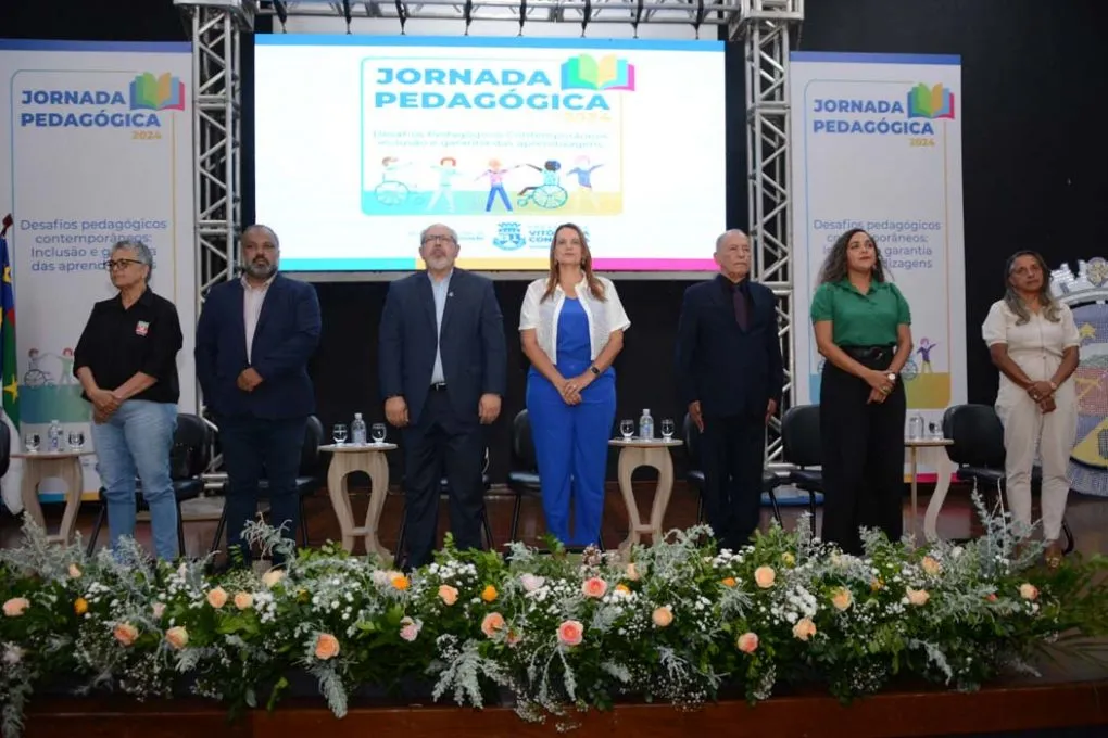 A abertura do evento aconteceu no auditório Lúcia Dorea do Centro Municipal de Atendimento Especializado (Cemae)