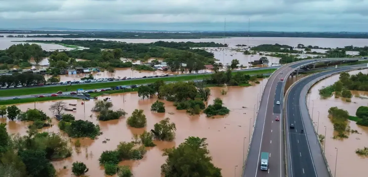 Equipamentos podem comprometer a segurança de aeronaves que têm ajudado às pessoas atingidas pelas enchentes