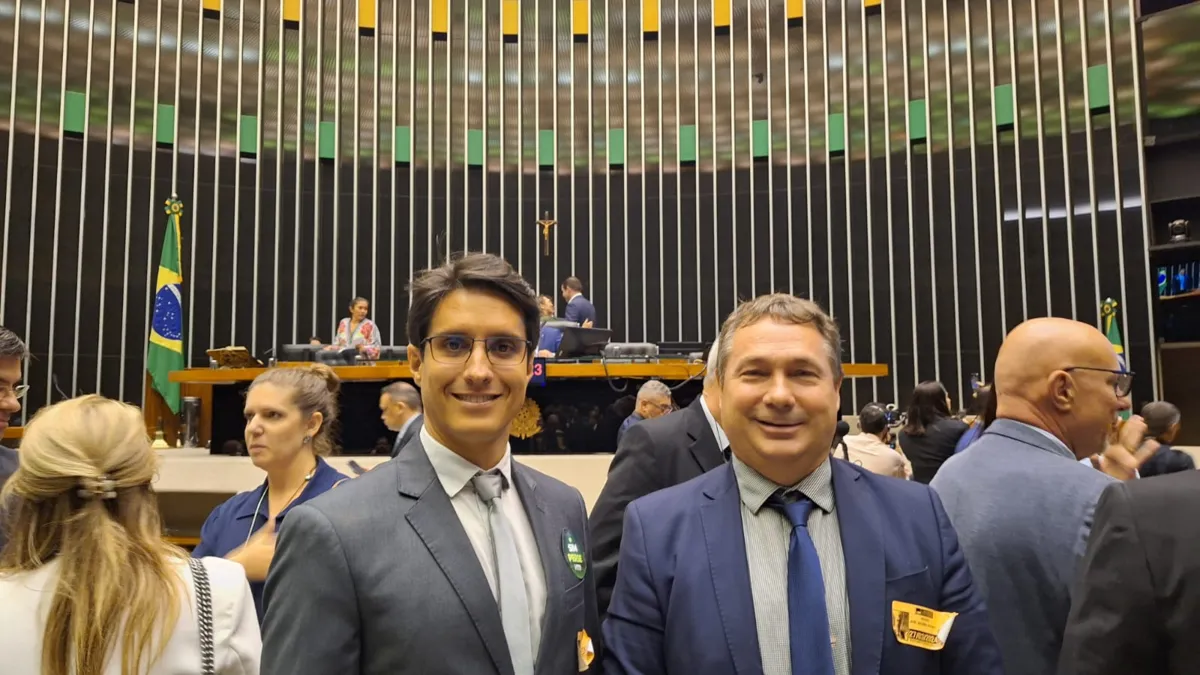 Vinícius de Oliveira e Wilson Spagnol representaram a ABIH no Congresso Nacional