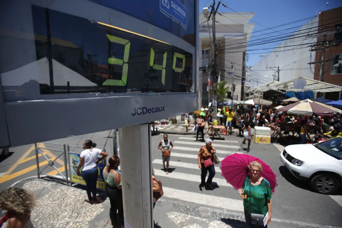 Mês foi marcado por chuva abaixo do esperado e bastante calor em Salvador