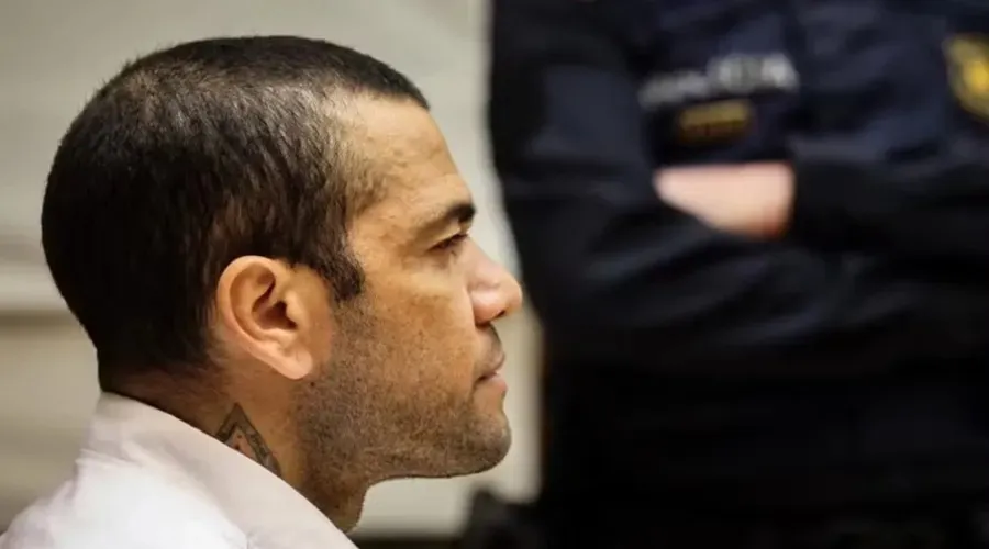 Daniel Alves está preso em Barcelona desde janeiro de 2023