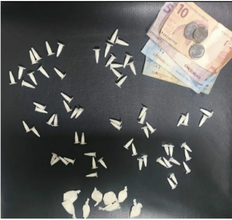 Menor e material apreendido foi levado à Delegacia do Adolescente Infrator