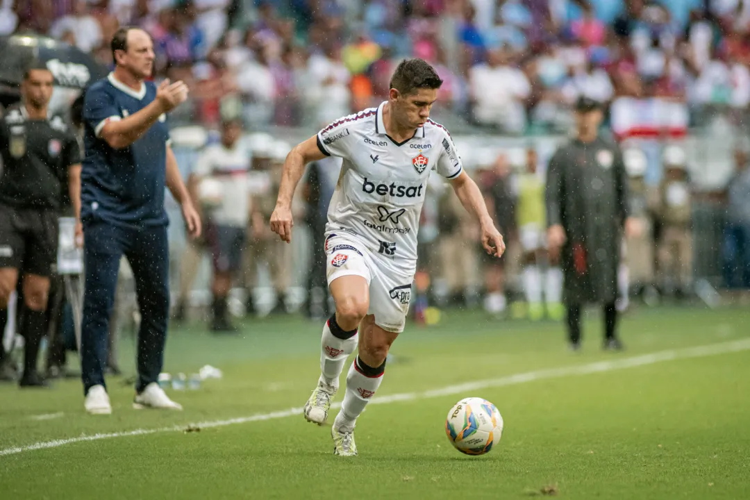 Vitória foi campeão baiano após empatar com o Bahia por 1 a 1 na Fonte Nova