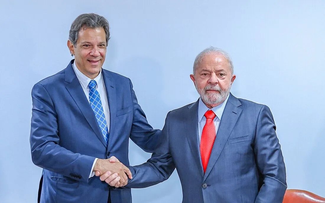 Lula e o titular da principal pasta de economia: Fernando Haddad, da Fazenda