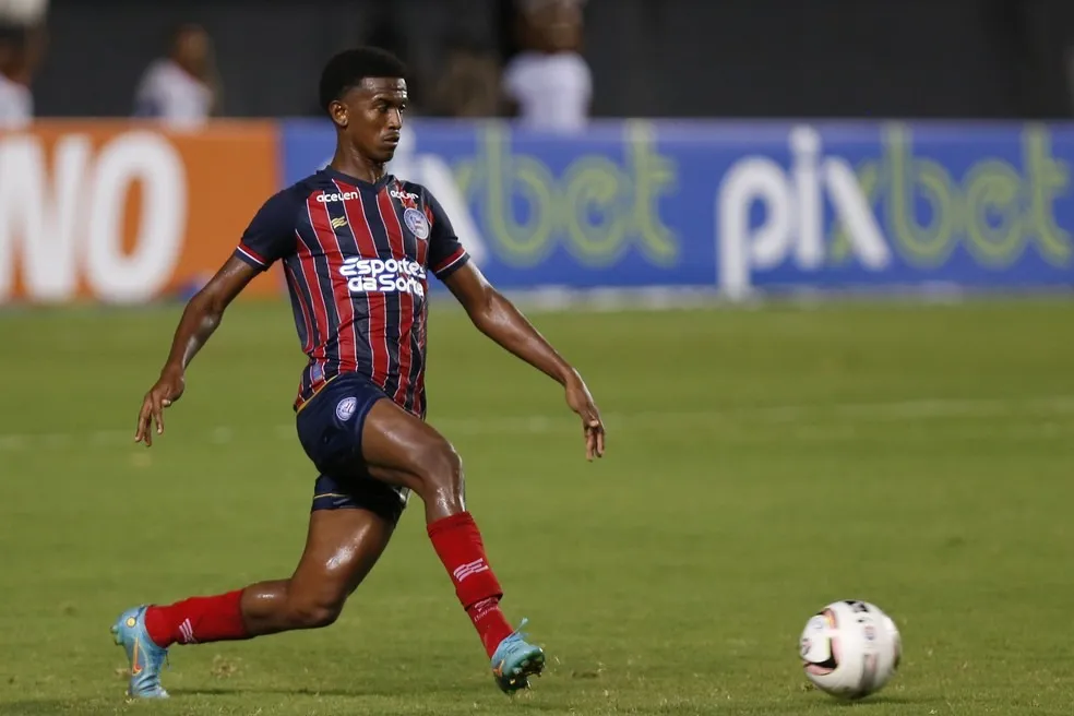 Douglas Borel não conseguiu entregar o esperado com a camisa do Bahia