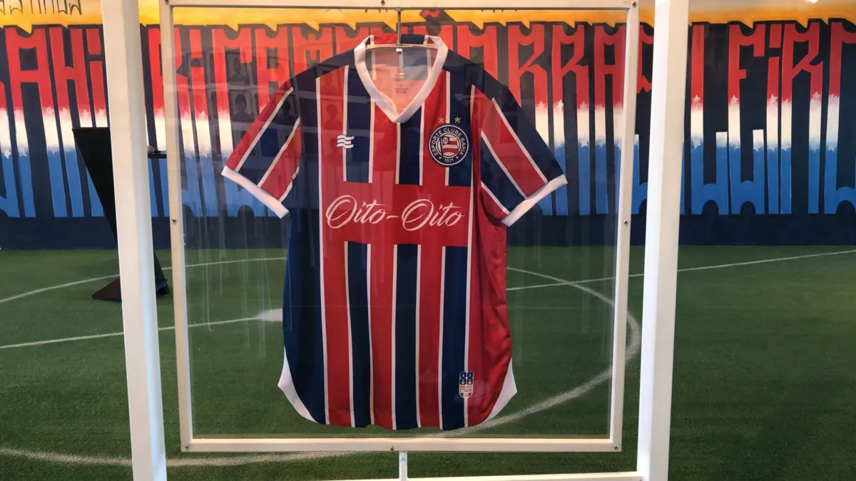 Camisa do Bahia em homenagem a conquista do bicampeonato brasileiro de 1988