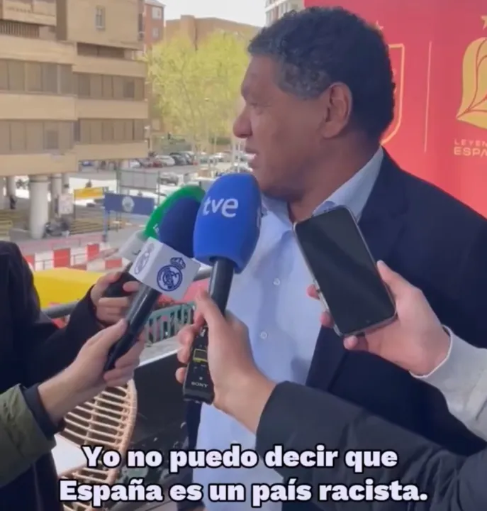 Donato da Silva durante coletiva