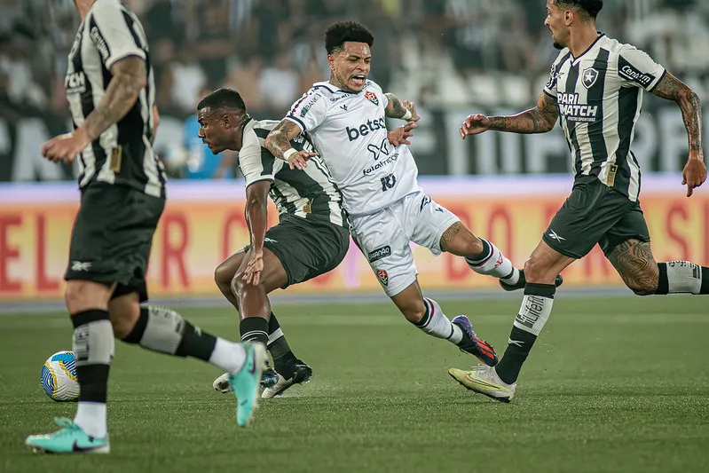 Vitória e Botafogo se enfrentaram na última quinta-feira, 2.