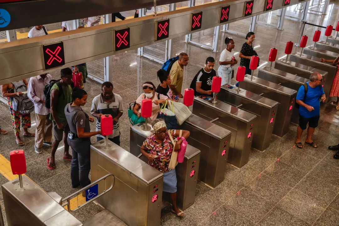 Imagem ilustrativa da imagem Campanha contra a dengue é realizada em estações de metrô