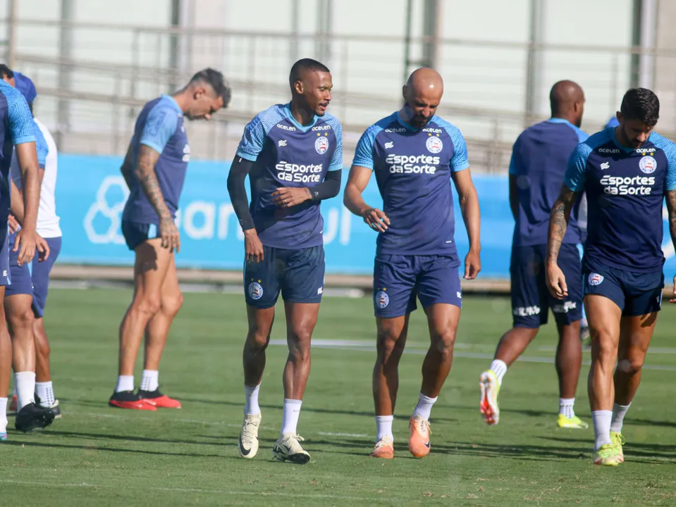 Treino do Bahia no CT do Grêmio, nesta segunda