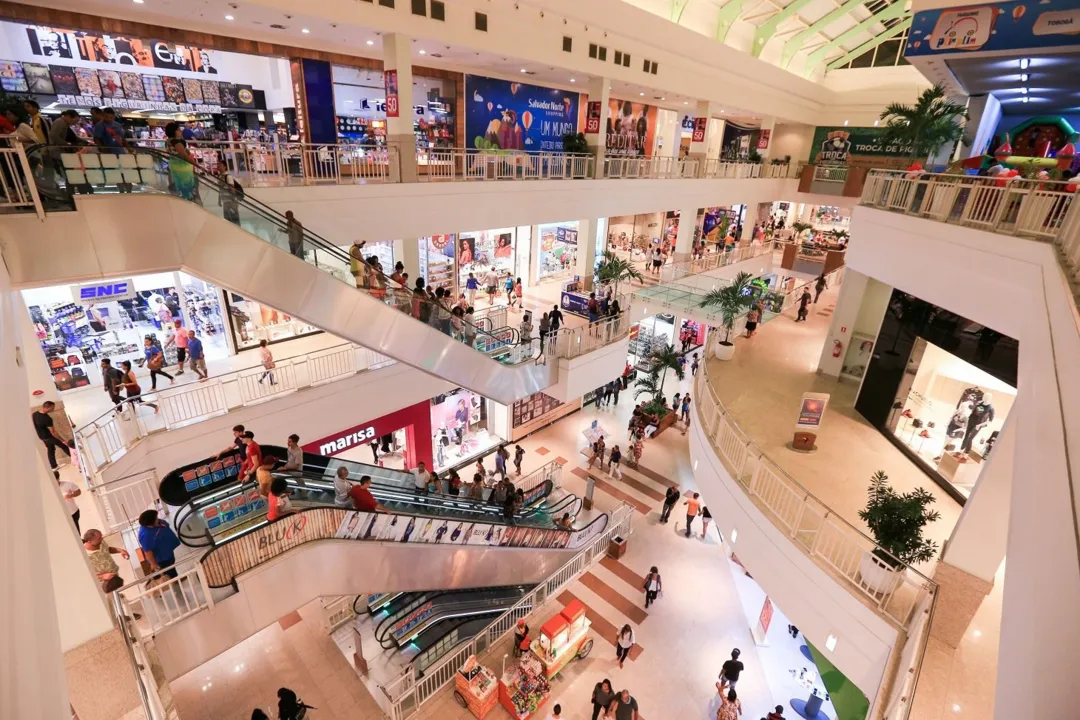 Lojas do Salvador Shopping ficam fechadas