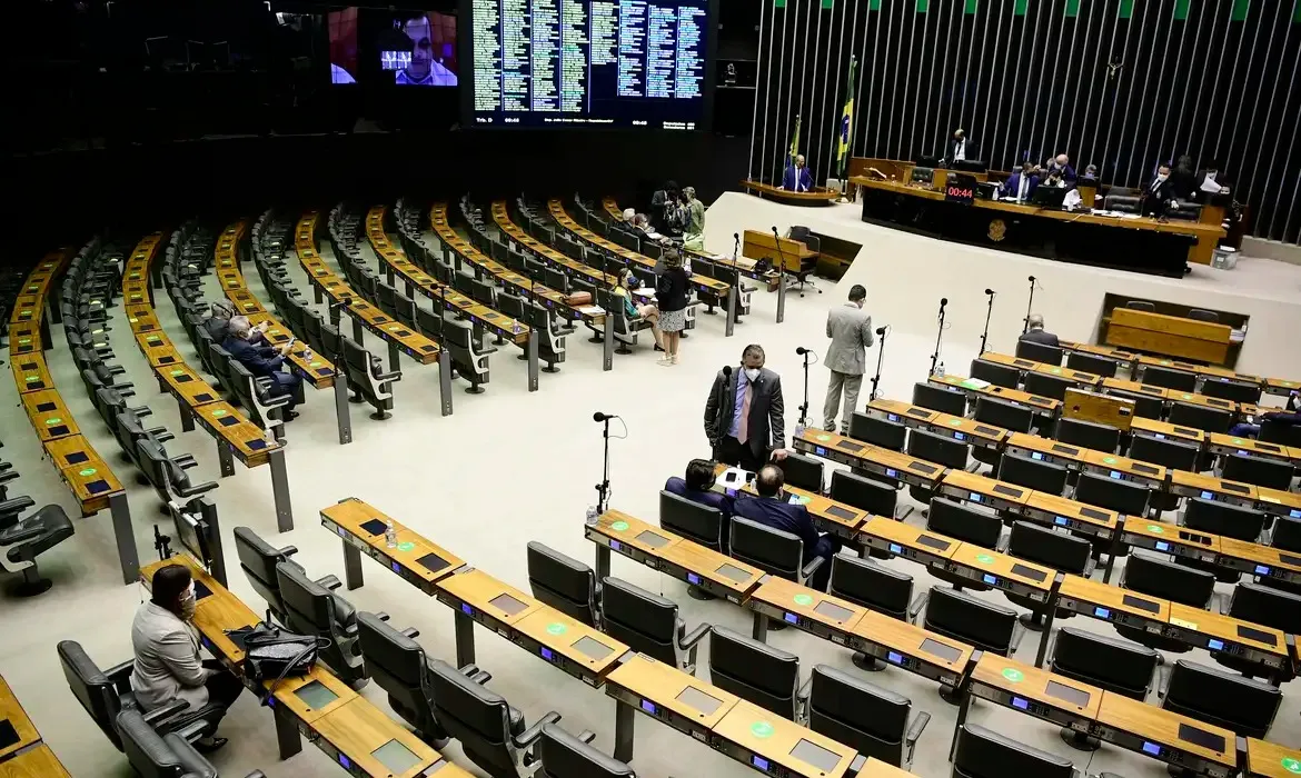 Congresso consegue R$ 3,6 bilhões de emendas de comissão