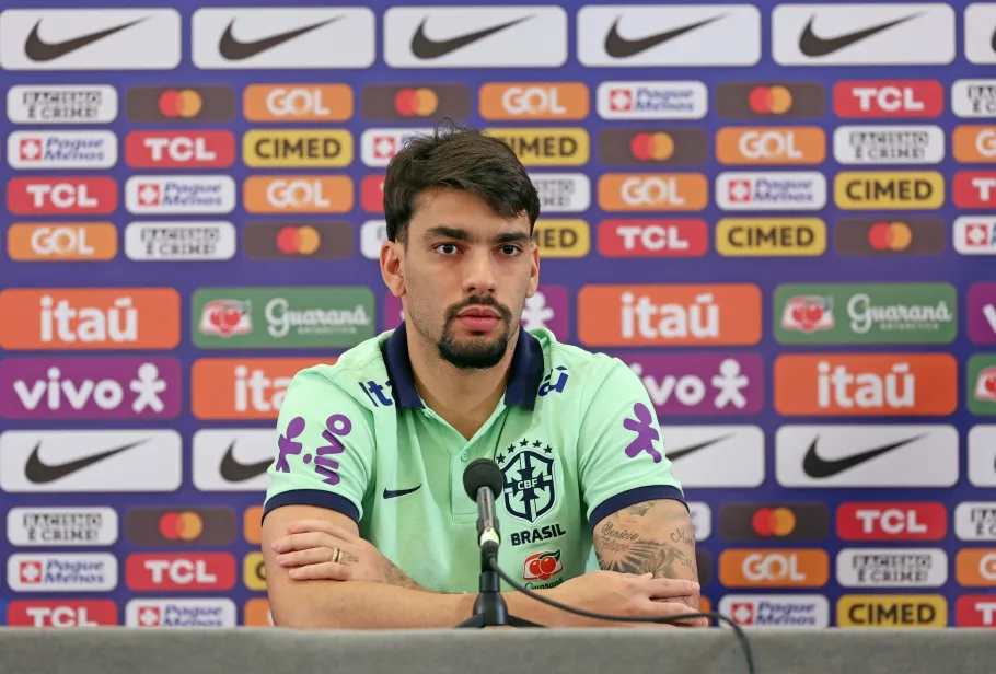 Paquetá durante coletiva