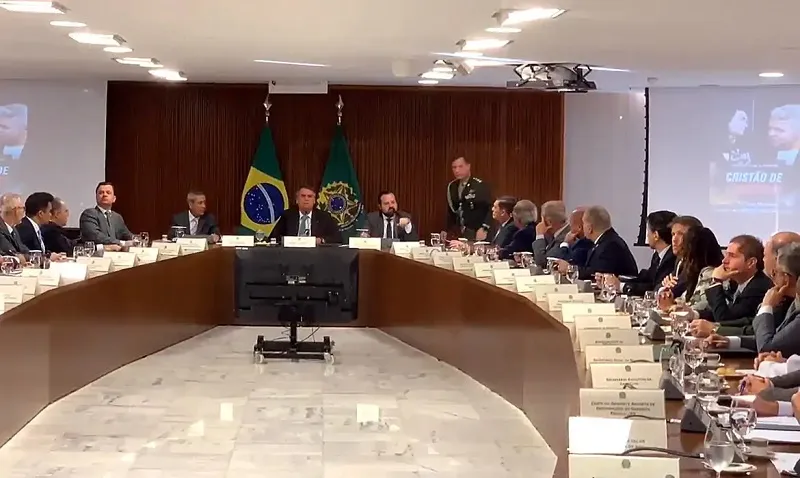 Freire Gomes afirmou que uma minuta de golpe foi apresentada a ele em reunião