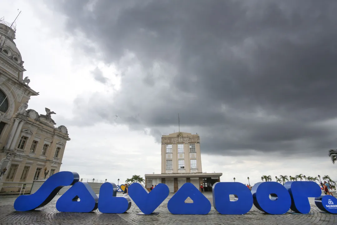 Imagem ilustrativa da imagem Em 9 dias, chuva em Salvador supera média histórica de abril