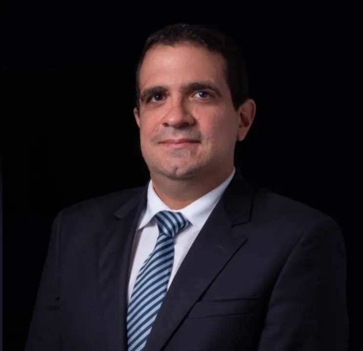 Vicente Coni Jr., mestre em Direito, Governança e Políticas Públicas