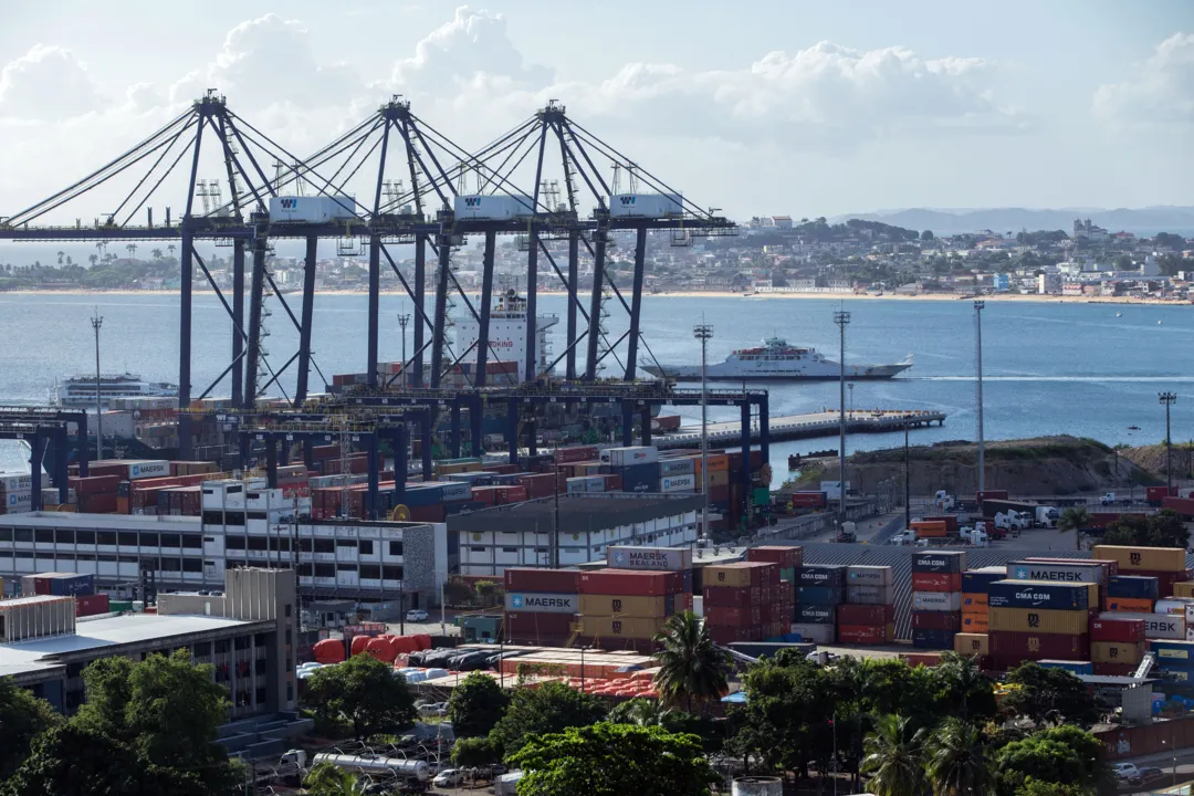 A Bahia  possui a segunda maior baía do mundo