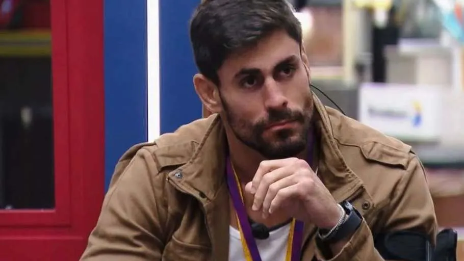 Ação não tem a ver com a expulsão dele do BBB 23 por importunação sexual