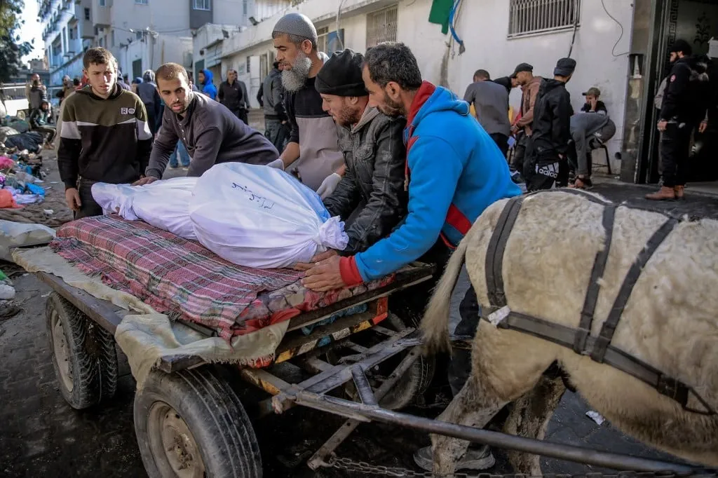 Exército israelense anunciou o início de uma operação no hospital Al Shifa